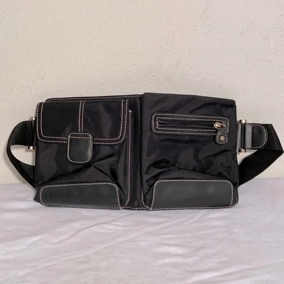 Liz Claiborne Fanny Pack - Picture 1 of 5